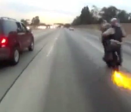 VIDEO: Μοτοσικλετιστής προσπάθησε να κάνει σούζα άλλα…