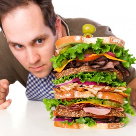 6 Λάθη διατροφής που σε κάνουν να πεινάς!