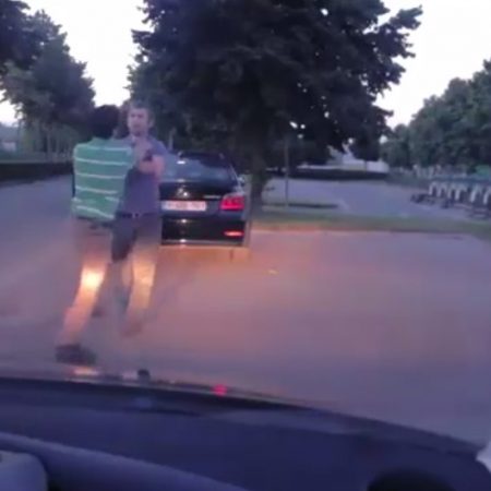 Έτσι τσακώνονται οι οδηγοί στο Βέλγιο (βίντεο)