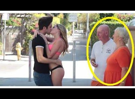 Youtuber φιλούσε κοπέλες μπροστά στους γονείς τους!