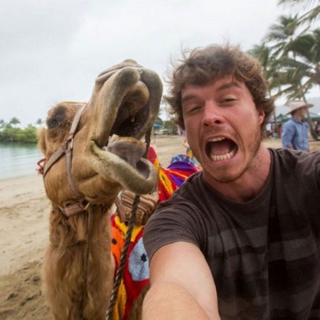 Ιρλανδός βγάζει τις καλύτερες selfies με ζώα!