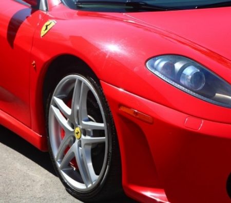 15χρονος γύρισε σπίτι με Ferrari την οποία αγόρασε 15$!